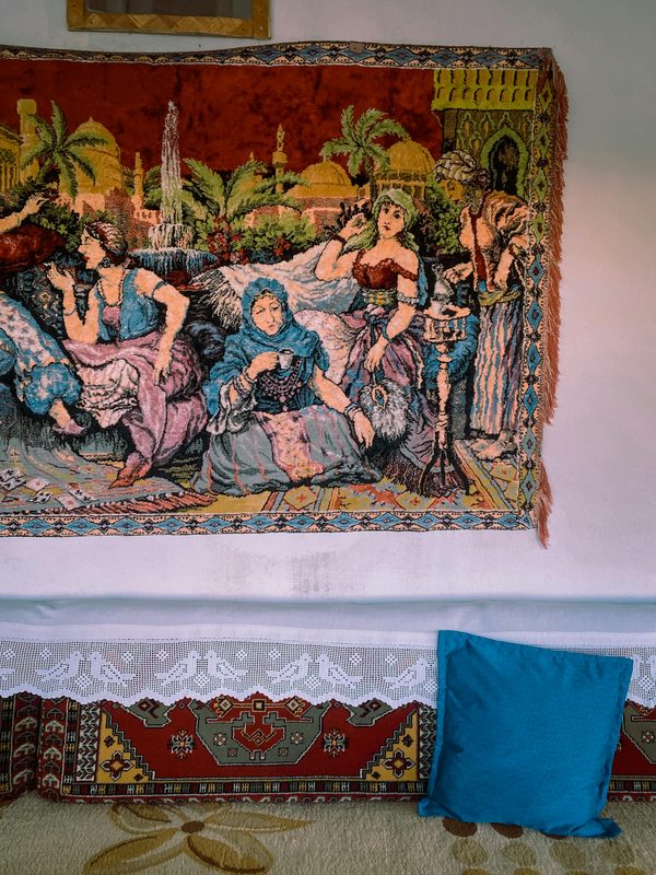 Tenture murale psychédélique : sublimez votre espace intérieur